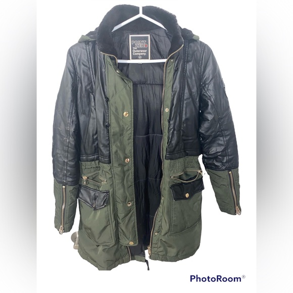 POINT ZERO Black & Green Coat - Picture 1 of 3